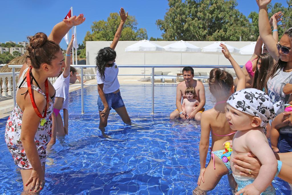 אקיארלר Mio Bianco Resort All Inclusive מראה חיצוני תמונה